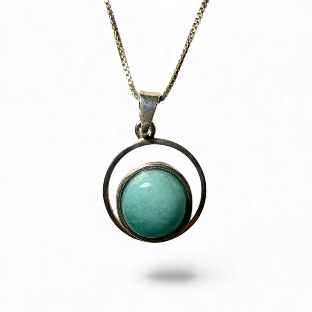 Orilla Necklace
