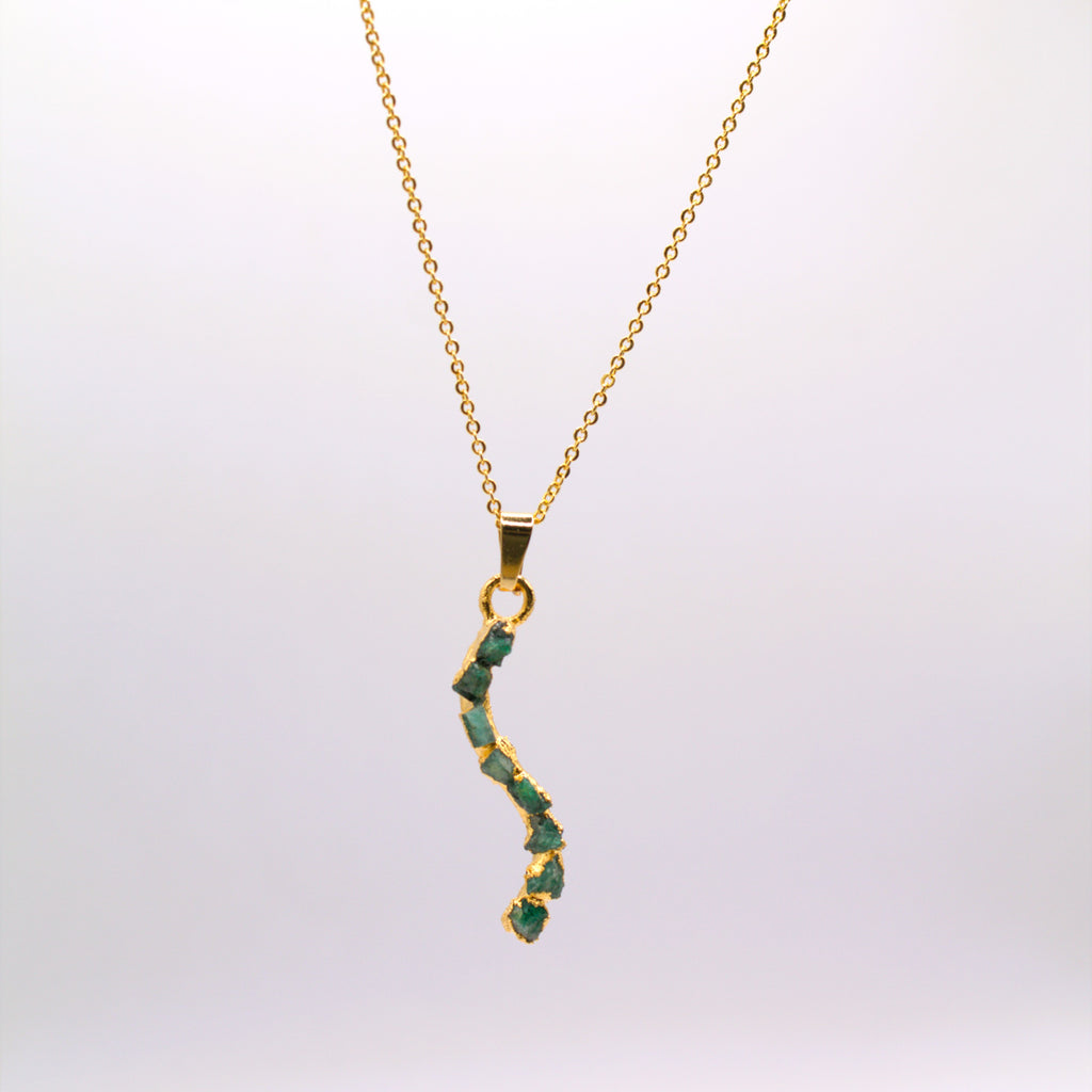 Linea Necklace