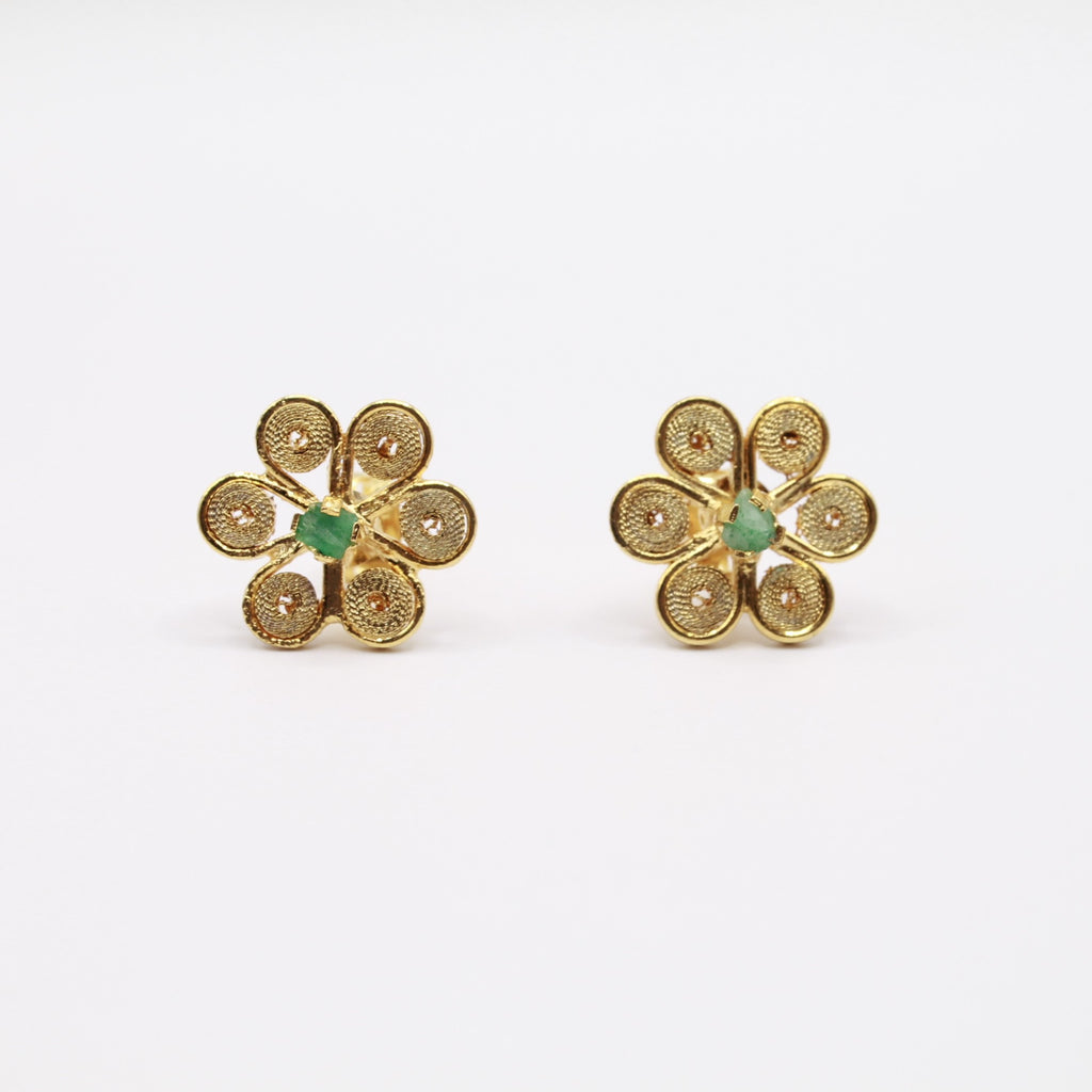 Natura Studs