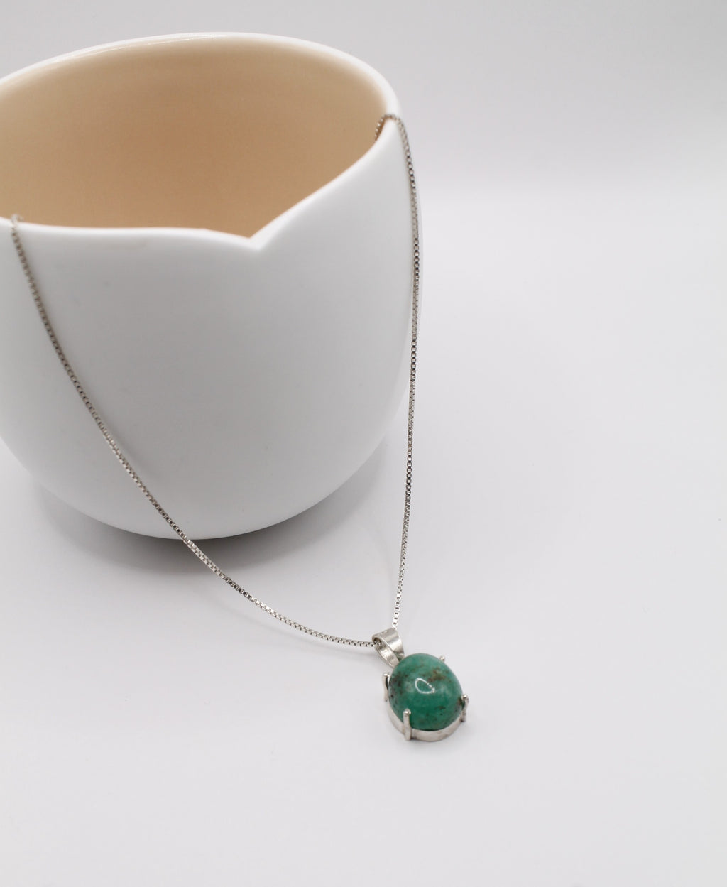 Calma Necklace