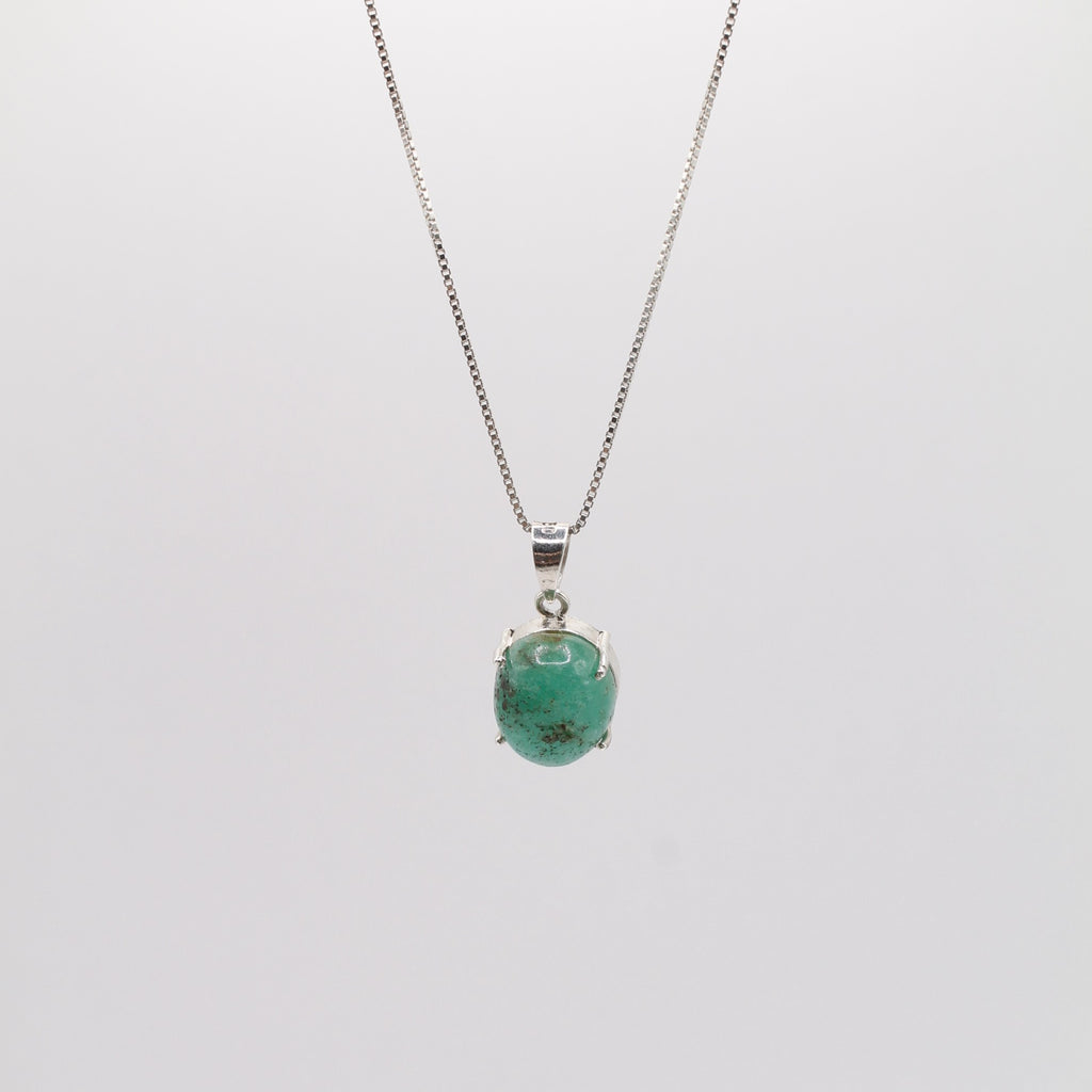 Calma Necklace
